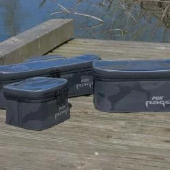 Fox Rage Camo Welded Accessory Bag Small -Kleinmateriaal Winkel 38b4dcb68f844a69a74af732a742de42