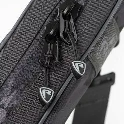 Fox Rage Voyager Camo Hard Rod Sleeve Single 1,45 Meter -Kleinmateriaal Winkel 8cb22796d1b149a9871838c9a68a2274